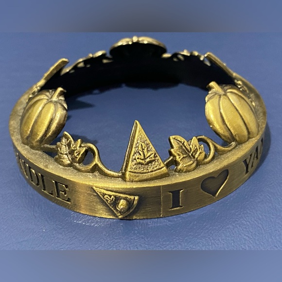 Yankee Candle Illuma-lid jar candle accessory for Fall— pumpkins and leaves - Picture 6 of 12